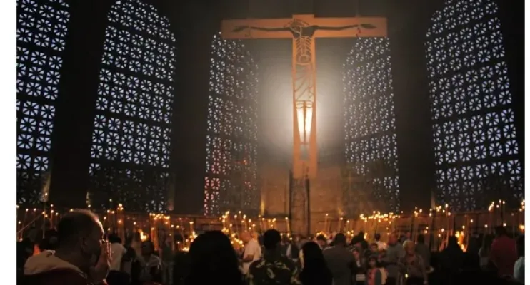 Saiba por que a Sexta-feira Santa é o único dia do ano sem missas na Igreja Católica