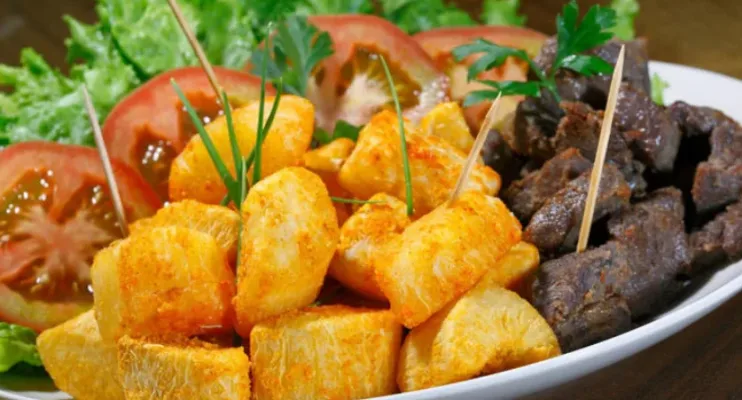 Saiba qual é o alimento popular no Brasil que causa 200 mortes ao ano