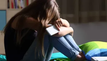 Saiba reconhecer sinais de alerta para suicídio em crianças e adolescentes