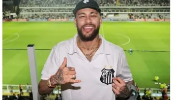 Santos aguarda a chegada de Neymar ao Brasil na quarta-feira