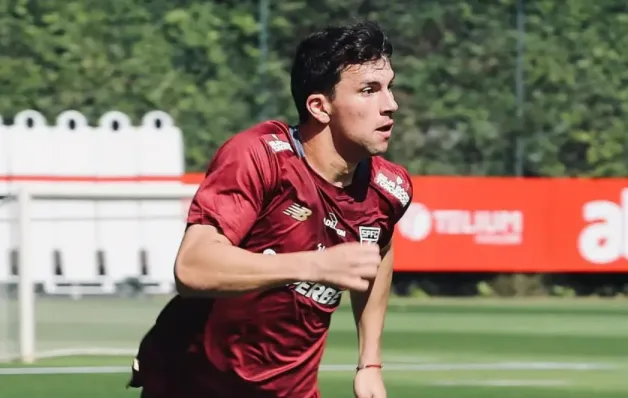 São Paulo anuncia chileno Gonzalo Tapia 