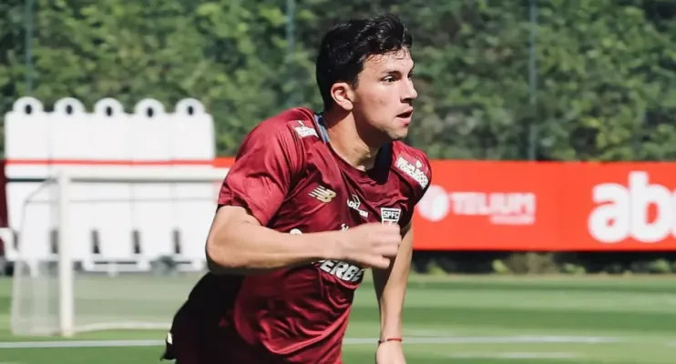 São Paulo anuncia chileno Gonzalo Tapia 