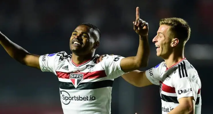 São Paulo derrota Ceará no Morumbi e sai na frente nas quartas da Sul-Americana