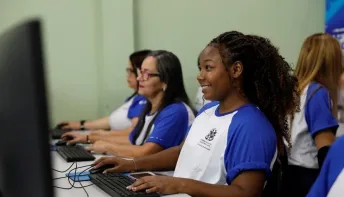 Sedu divulga oferta da EJA Profissional em Guia de Cursos edição 2024-2