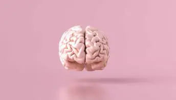 Seis atitudes comuns que prejudicam (e muito) o cérebro