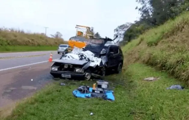 Seis pessoas morrem em acidente na rodovia SP-344 em São João da Boa Vista