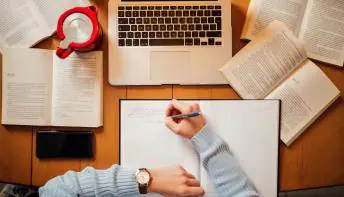 Seleções e concursos abertos com salários de até R$ 30 mil: Prepare-se!