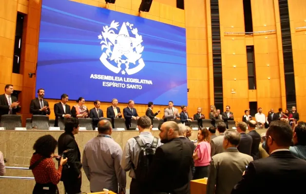Seminário realizado na Assembleia Legislativa do ES entrega propostas para a reforma tributária