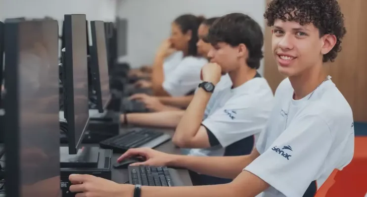 Senac de São Mateus abre 72 vagas gratuitas para cursos de Inglês e Informática