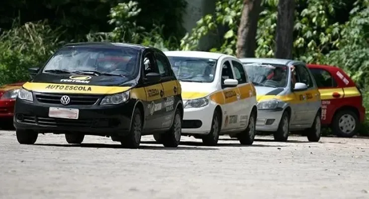 Senado aprova exame de drogas para a primeira CNH