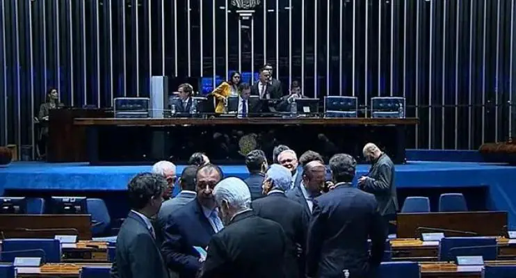 Senado aprova intervenção federal na segurança pública do DF