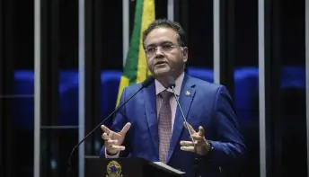 Senador bolsonarista vira alvo da PF em inquérito sobre desvio de emendas