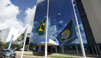 Serviço para pedir reembolso de descontos indevidos do INSS começa no próximo dia 14
