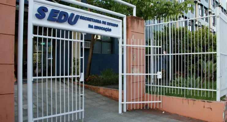 Servidores da Educação do ES vão receber bônus de até 1 salário e meio