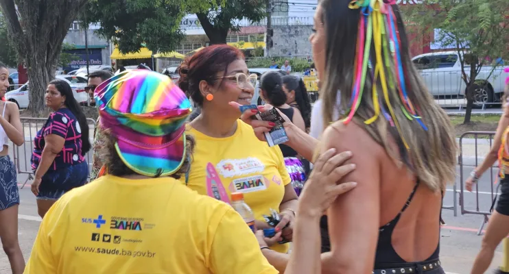 Sesab já distribuiu mais de meio milhão de preservativos no Carnaval