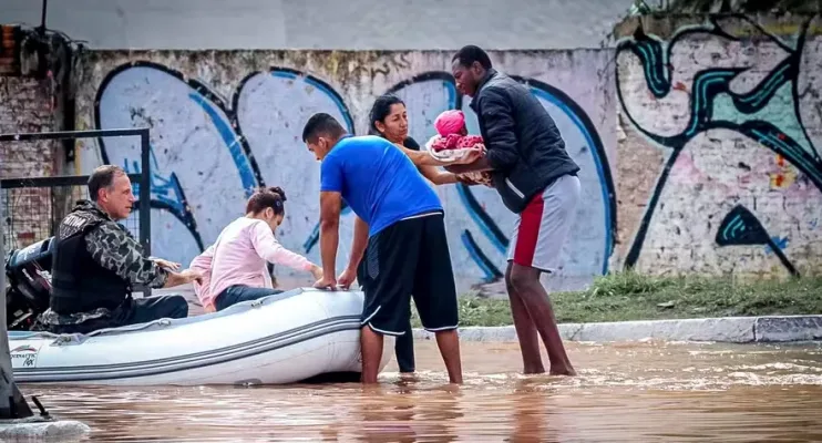 Sete 'piratas' são presos por assaltar voluntários no Rio Grande do Sul
