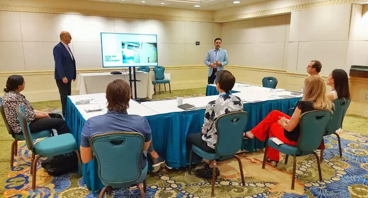Setor de rochas brasileiro ganha destaque em evento nas Bahamas
