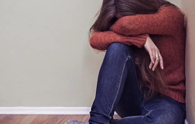 Silêncio que grita: o suicídio na adolescência e os desafios emocionais dessa fase