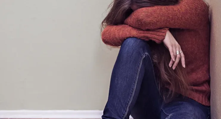 Silêncio que grita: o suicídio na adolescência e os desafios emocionais dessa fase