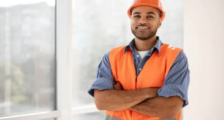 Sine de Linhares está com 296 vagas de emprego neste início de semana