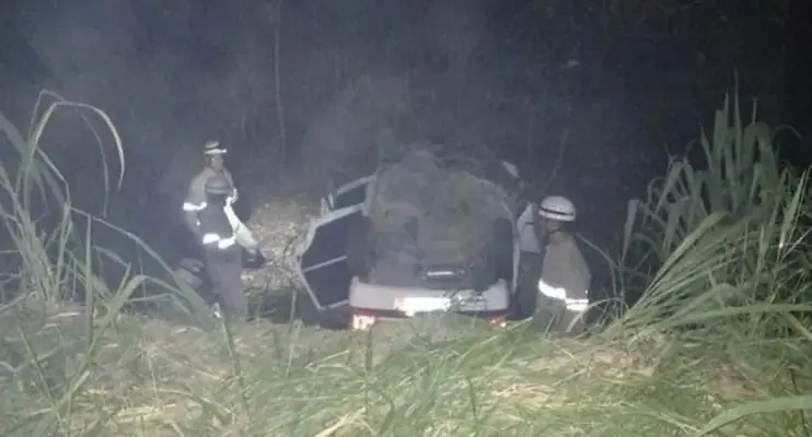 Acidente mata pai, mãe e filha de 4 anos na BR-101 em São Mateus, Norte do ES
