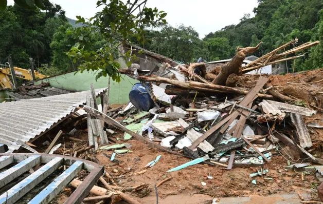 Sobe para 12 o número de mortes no Rio de Janeiro em decorrência das chuvas