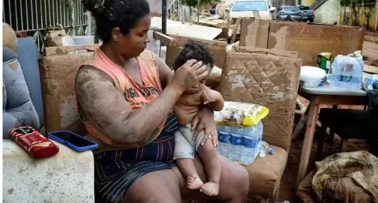  Sobe para 19 o número de mortes após fortes chuvas no ES; seis pessoas seguem desaparecidas