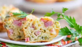 Sobrou arroz? Aproveite para preparar uma torta fácil e rápida
