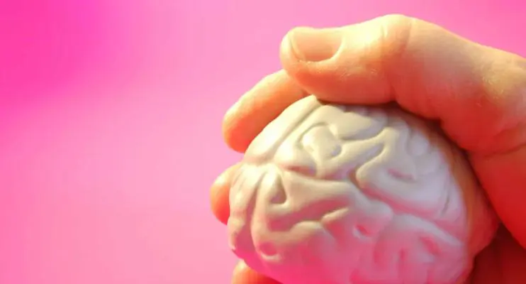 Sonolência e confusão mental podem ser sinais de AVC