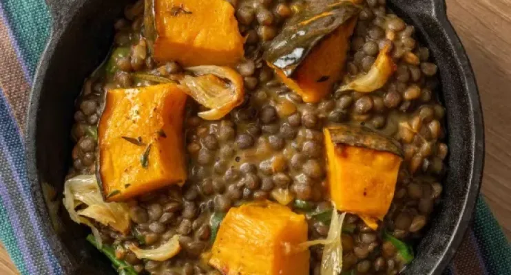 Sopa de lentilha e abóbora