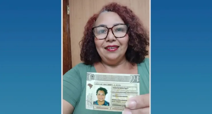 Sorrir em fotos para documentos é ou não é permitido? Confira as regras