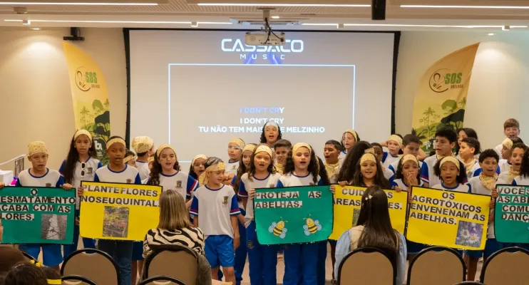 SOS Abelhas: projeto engaja alunos de Linhares no cuidado com o meio ambiente