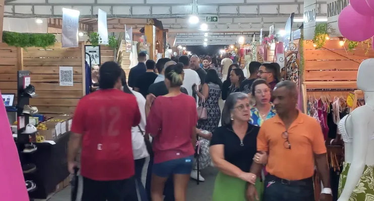 Sucesso: comerciantes já pensam em nova edição do Liquida Goiabeiras este ano