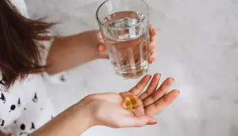 Suplementos de vitamina D reduzem risco de câncer da pele? Estudo explica