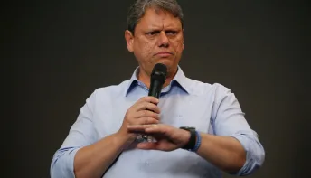 Tarcísio, agora 'traidor', terá elo com bolsonarismo testado no governo e em 2026