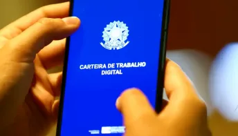 Taxa de desemprego se mantém em 5,4% no trimestre até janeiro