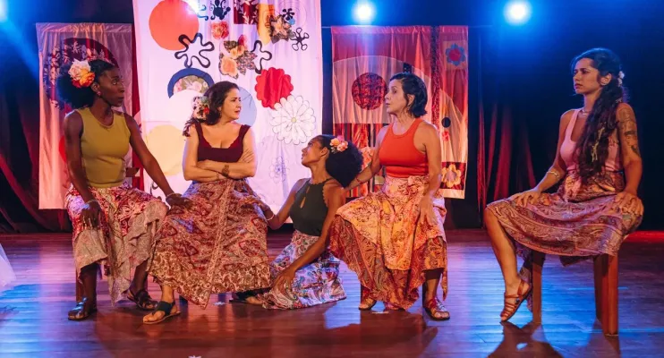 Terças Culturais: Teatro Módulo apresenta espetáculo “Reflorescer Mulher”