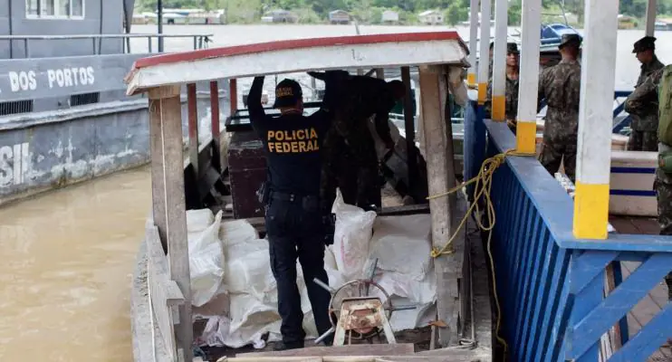 Terceiro suspeito pelo assassinato de Bruno e Dom se entrega à Polícia