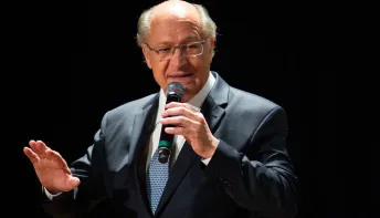 Termina o programa do carro mais barato