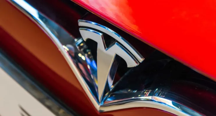 Tesla está a construir um supercomputador, que se chamará Dojo