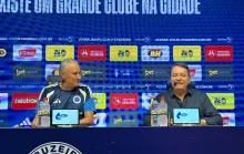 Tite é apresentado e inicia trabalho como técnico do Cruzeiro