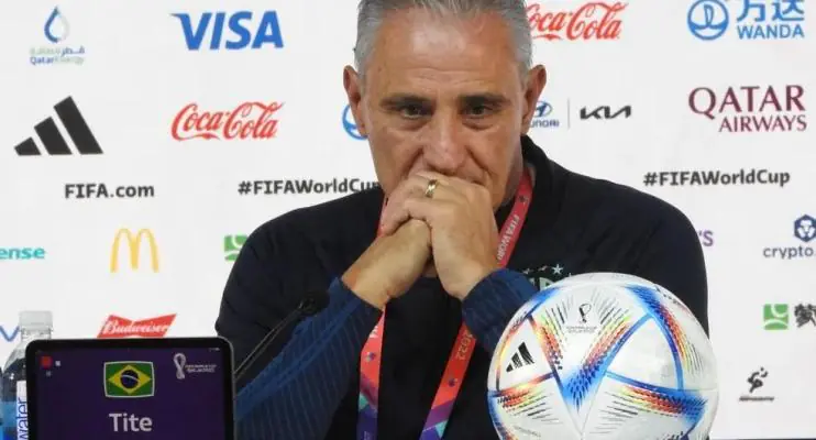 Tite rebate críticas às dancinhas da Seleção: "Se tiver que dançar, eu vou dançar"