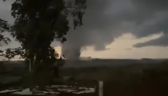 Tornado atinge cidades do Rio Grande do Sul e deixa feridos
