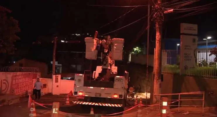 Trabalhador leva choque e morre ao fazer manutenção em poste no ES