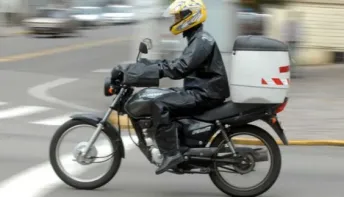 Transito mais seguro: inscrições abertas para concurso gratuito de atualização para motofretistas  e motoboys 