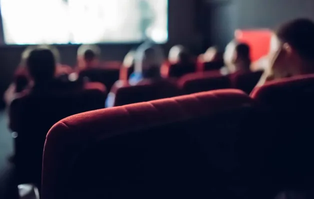 Transmissão de shows nos cinemas vira moda