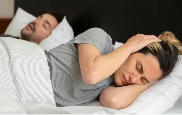 Travesseiros contra ronco ajudam a tratar distúrbios do sono