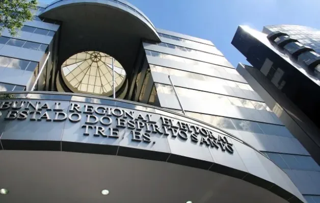 TRE-ES mantém duas condenações de André Fagundes por abuso de poder nas eleições de 2024