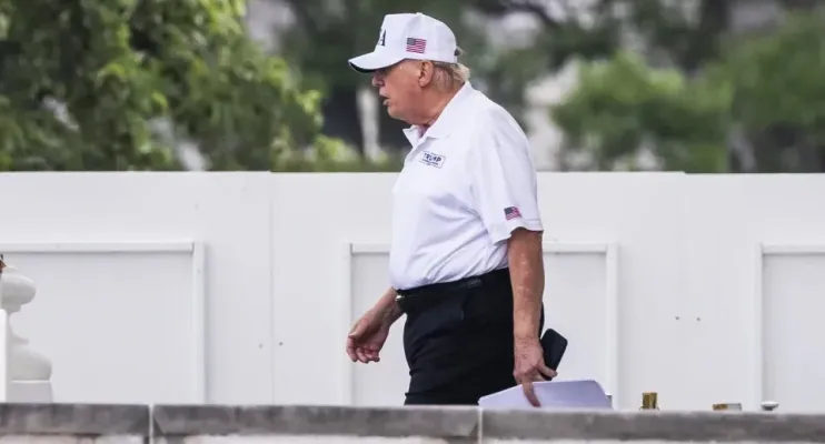 Trump afirma que Irã "deixará de existir" se EUA voltarem à guerra