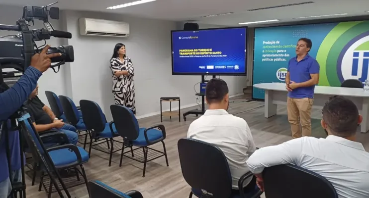 Turismo no ES registra alta de 4,7% em 2025 e amplia receita do setor